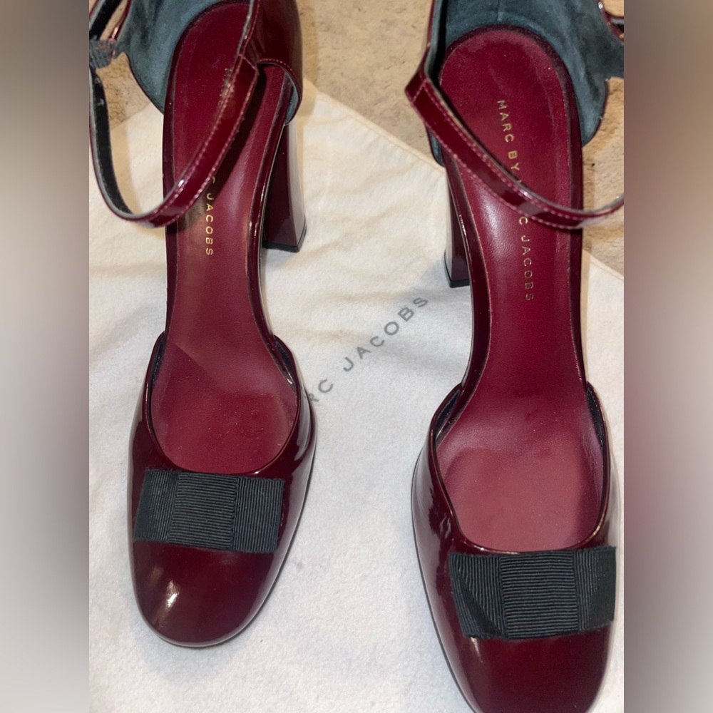 "Marc By Marc Jacobs” Raspberry Patent Leather Ma… - image 2